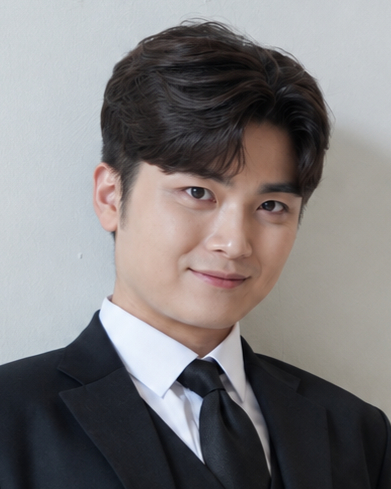 Junwha Hong